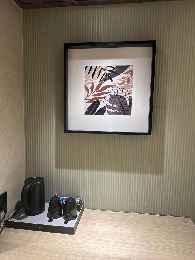 נאווי מומבאי Hotel Corporate מראה חיצוני תמונה