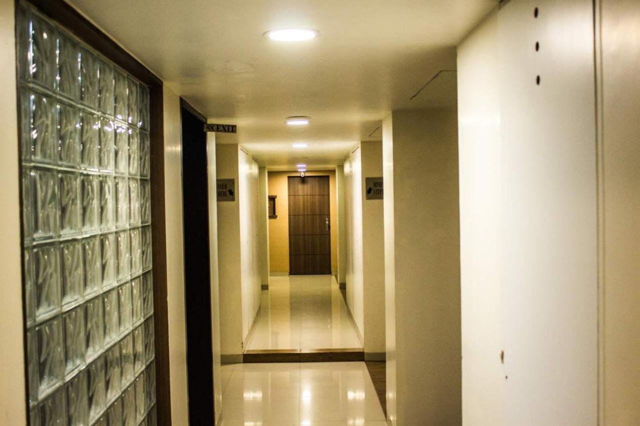 נאווי מומבאי Hotel Corporate מראה חיצוני תמונה